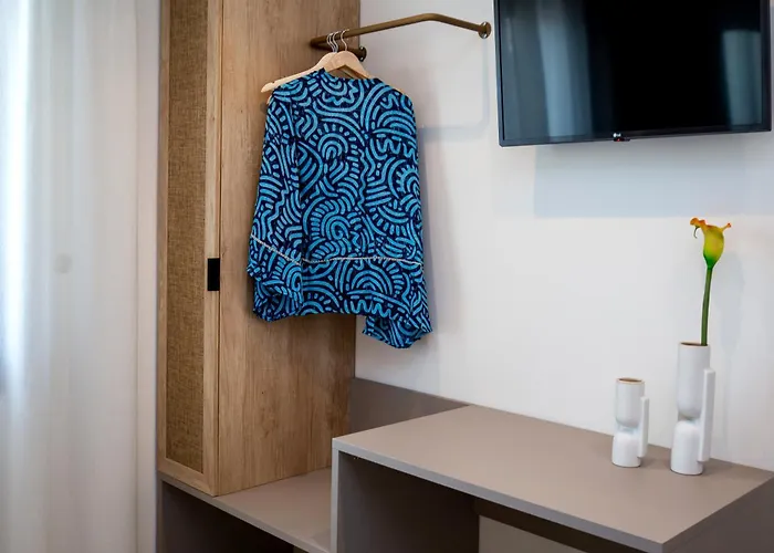 Vela Bianca Λιμενάρια