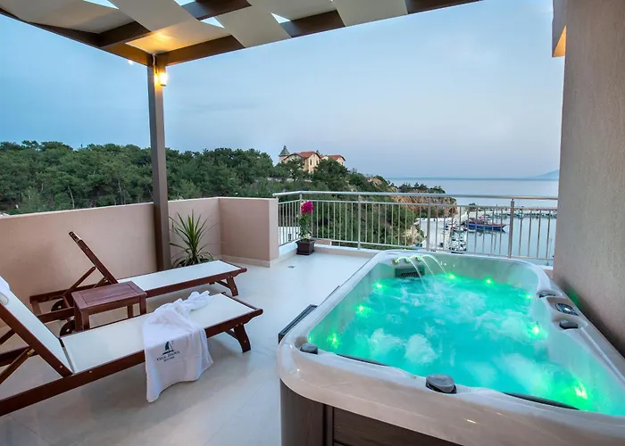 Vela Bianca Λιμενάρια