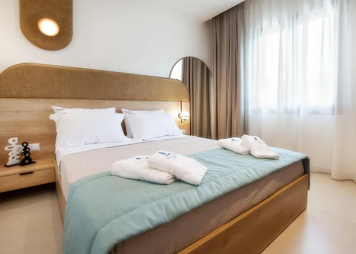 Vela Bianca * Λιμενάρια